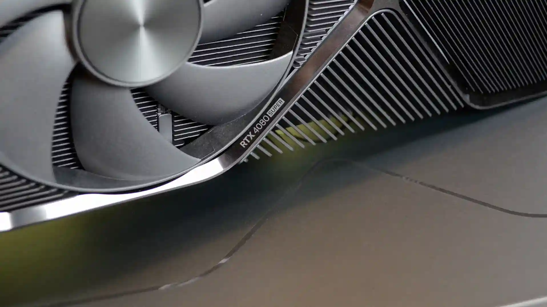 Najbolje grafičke kartice u 2025. 4 Nvidia GeForce RTX 4080 Super