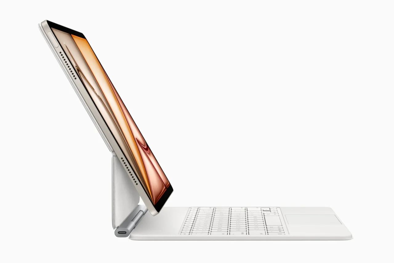 iPad Air sa M3 čipom 1 Apple iPad Air sa M3 čipom i novom Magic tastaturom - M3 čip donosi jako bolje performanse i mogućnosti novog iPad Air